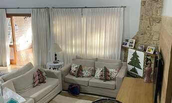 Imagem: Casa para venda tem 320 metros quadrados