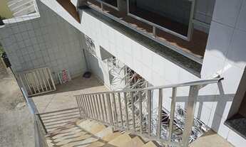 Imagem 2: Casa de vila sobrado com terraço com 151 m2, 200 m da Est. Intendente Magalhães