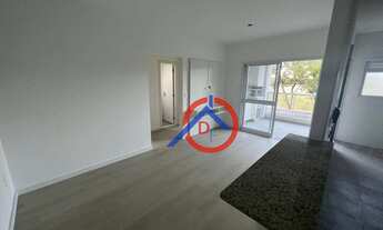 Imagem 2: Apartamento com 2 dormitórios para alugar, 71 m² por R$ 1.600/mês - Terras de Benvira - Tr