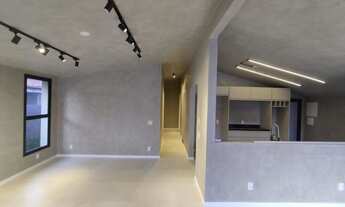 Imagem 3: Casa em Atibaia, a poucas quadras da Alameda Lucas Nogueira Garcez e seus comércios, - At