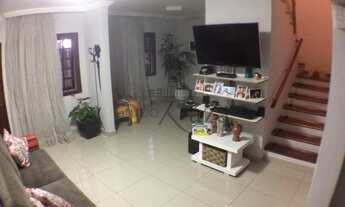 Imagem 7: Casa de condomínio sobrado para venda tem 198 metros quadrados com 3 quartos