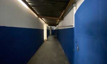 Imagem 4: ATENÇÃO SRs. INVESTIDORES, DE R$ 1.300.000,00 POR R$ 900.000,00 E ESTUDA IMOVEL DE (-) VAL