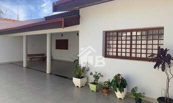 Imagem 2: Casa com 4 dormitórios à venda, 216 m² por R$ 680.000,00 - Jardim Amélia - Americana/SP