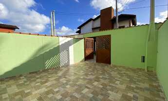 Imagem 7: Casa com piscina pertinho da praia