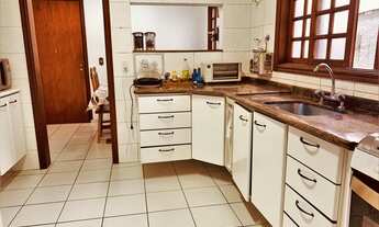 Imagem 2: Excelente casa isolada Condomínio Vila Verde com 480 metros de terreno com piscina e espaç