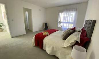 Imagem 5: Casa de condomínio sobrado para venda tem 250 metros quadrados com 4 quartos