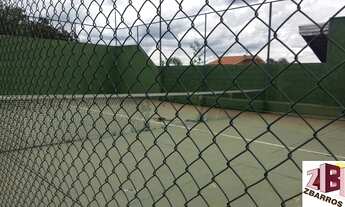 Imagem 2: Terreno com quadra de Tênis e Paddle