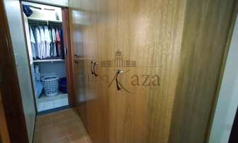 Imagem 5: Casa para venda com 220 metros quadrados com 3 quartos em Jardim Satélite - São José dos C