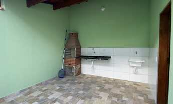 Imagem 6: Casa com piscina pertinho da praia