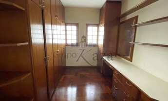 Imagem 3: Casa Condomínio - Conjunto Residencial Esplanada do Sol - Residencial Esplanada do Sol