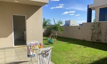 Imagem 2: Casa a venda em oportunidade no Anaville