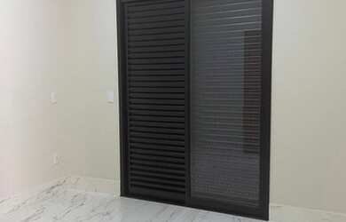 Imagem 9: Linda casa c/3 dormitório c/ suíte e closet- Cond. Jatobá