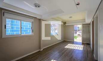 Imagem 2: Casa para Aluguel - Santa Tereza , 2 Quartos, 70 m2