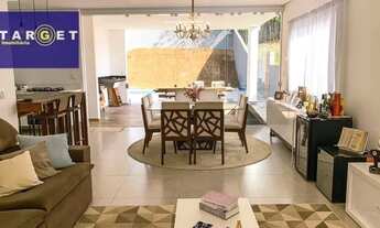 Imagem 3: Casa com 3 Suítes Excelente Localização Granja Viana