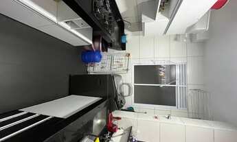 Imagem 2: Apartamento térreo com área privativa e completamente mobiliado