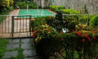 Imagem 4: Oportunidade Casa no Centro c/ 4qts, send 1 suíte, 2brs, 2vgs, amrs plnjds, piscn, churrqr