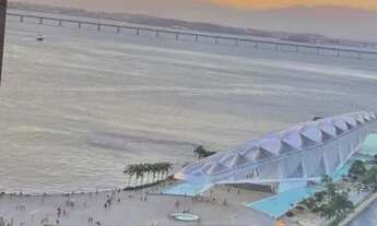 Imagem 4: Vendemos um conjunto de quatro salas transformada em um único escritório com vista panorâm