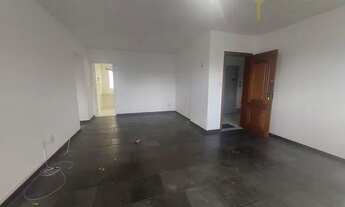 Imagem 3: Apartamento para venda possui 120 metros quadrados com 3 quartos em Itaigara - Salvador