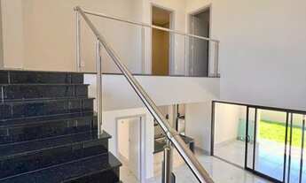 Imagem 6: Casa de condomínio sobrado para venda possui 200 metros quadrados com 3 quartos