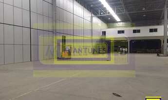 Imagem 6: Alugue em condomínio galpão com 1.388m² em Prazeres, possui doca (plataforma