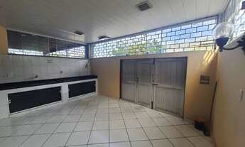 Imagem 2: Excelente casa com piscina, 3 quartos e 4 banheiros Centro de Bangu - RJ