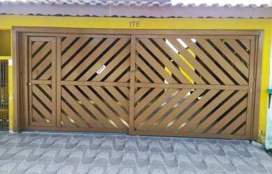 Imagem 5: Casa à venda por 371.000,00 no bairro Balneario Oceanópolis, em Mongaguá