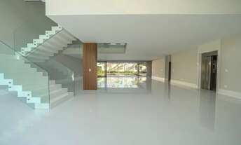 Imagem 3: Casa para venda tem 1023 metros quadrados com 5 quartos em Barra da Tijuca - Rio de Janeir