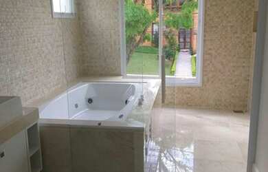 Imagem 7: Casa de 365 metros quadrados no bairro Alphaville com 4 quartos