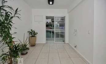 Imagem 3: Apartamento para Aluguel - Freguesia , 2 Quartos, 65 m2