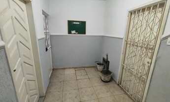 Imagem 3: Apartamento Térreo no Centro c/ 2qts, 1br, 1vg, área externa - Condomínio incluso!!