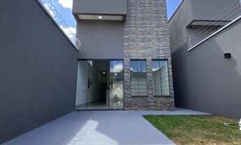 Imagem: CASA COM QUINTAL AMPLO - RESIDENCIAL SOLAR