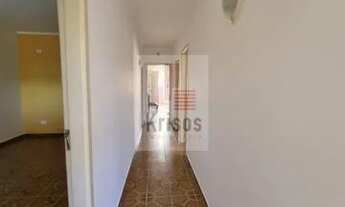 Imagem 5: Casa térrea com três dormitórios uma edicula e garagem para três carros