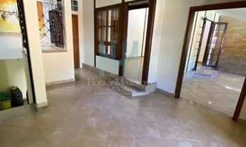 Imagem 6: Casa Comercial para Locação em Arujá, Jardim Vitória, 2 dormitórios, 2 suítes, 1 banheiro