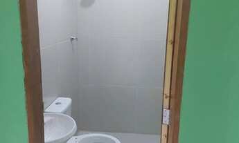 Imagem 4: Casa pra alugar na cor branca