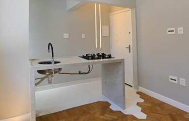 Imagem 6: Lindissimo apartamento com 35m2 de quarto e sala totalmente reformado