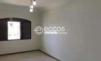 Imagem 10: Casa para aluguel, 3 quartos, 2 suítes, 3 vagas, Tabajaras - Uberlândia/MG