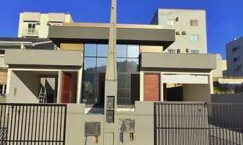 Imagem: Casa à venda no bairro Areias - São José/SC