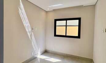 Imagem 5: Casa de condomínio sobrado para venda possui 200 metros quadrados com 3 quartos