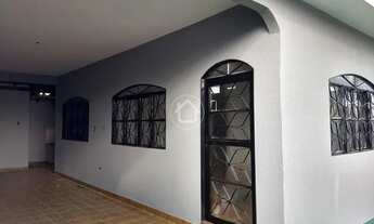 Imagem 5: CASA COM OTIMA LOCALIZAÇÃO EM AVENIDA MOVIMENTADA