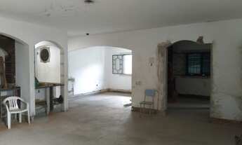 Imagem 5: Casa Comercial para aluguel com 380 metros quadrados no Bairro Martins - Uberlândia - MG