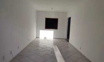 Imagem 7: Belíssima casa com 2 quartos e churrasqueira na taquara