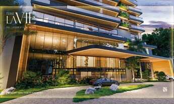 Imagem: Torre Lavie em Nazaré com quatro suítes