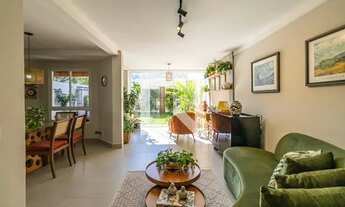 Imagem 4: Casa de Condomínio para Aluguel - Alphaville, 3 Quartos, 180 m2