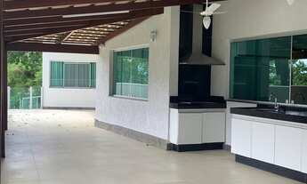 Imagem 6: Casa com 4 quartos, 3 suítes, a master com closet, 3 salas e lavabo