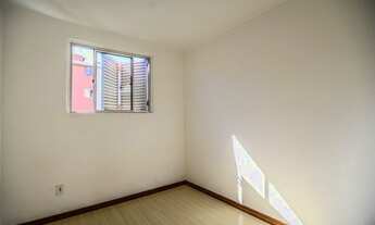 Imagem 5: Apartamento com 2 Dormitorio(s) localizado(a) no bairro RUBEM BERTA em Porto Alegre / Re