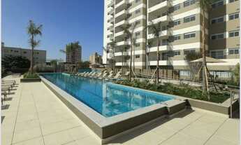 Imagem: More no Tatuapé, porta de metrô com vaga