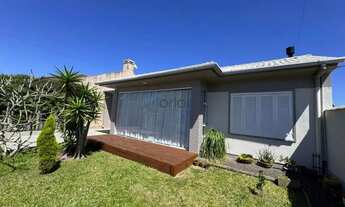 Imagem 2: Casa com 03 dormitórios sendo 02 suítes e piscina à venda no bairro Remanso, em Xangri-Lá