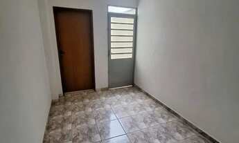 Imagem 4: Casa Térrea para alugar com 2 quartos - Vila Sonia - Jardim Trussardi - FL63