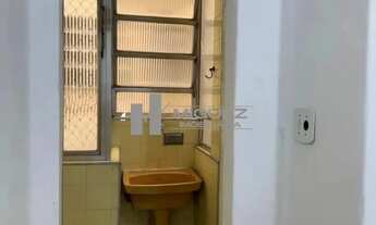 Imagem 5: Apartamento à venda na Rua Uruguai, Tijuca, sala, 2 quartos com dependência completa. Exce