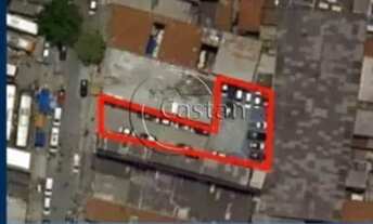 Imagem 2: Terreno em frente a feira da madrugada